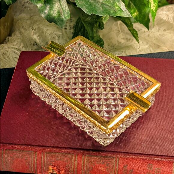 Vintage Hollywood Regency French Empire Diamond Cut Crystal Ashtray Trinket Dish - Picture 2 of 8